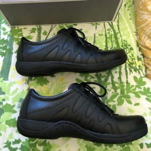 Brand New DANSKO Neena Leather Shoes Black/ Size 40/ Women 9.5/ Style1955-020202
